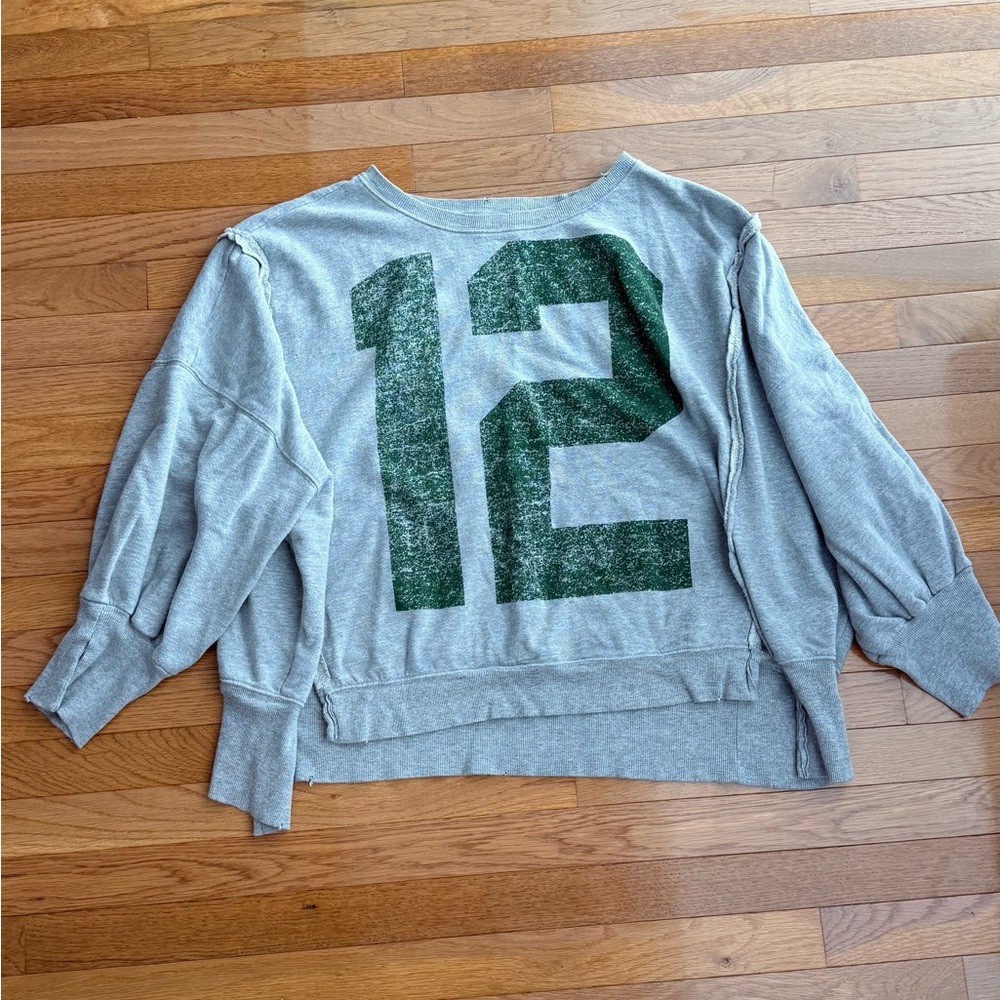 We The Free Camden Graphic 12 pullover
